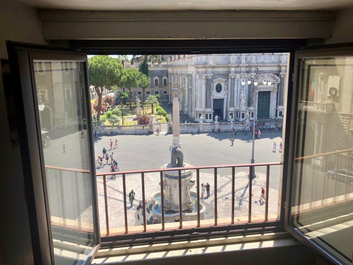 Ferienwohnung La Finestra Sul Duomo Catania Exterior foto